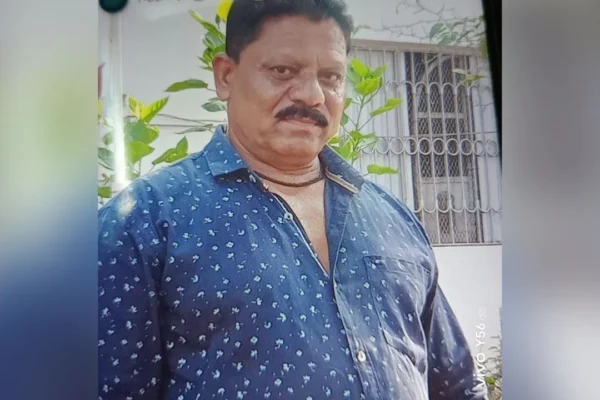 पति की हुई मौत, लाश के साथ 3 दिन तक सोती रही पत्नी