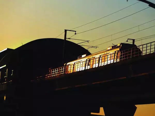 ग्रेटर नोएडा से दिल्ली मेट्रो परियोजनाएं
