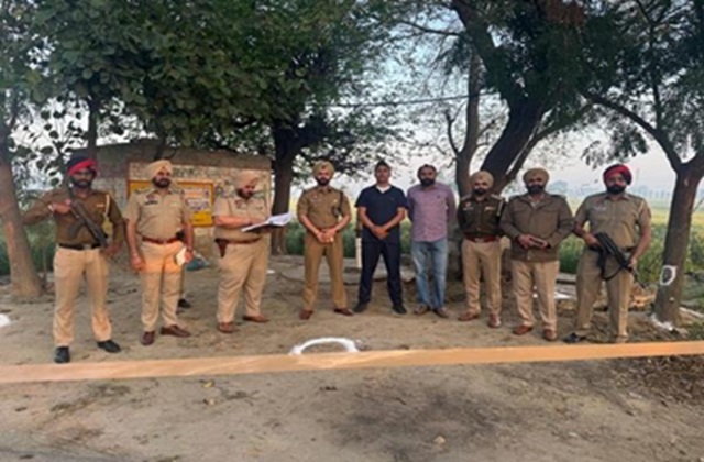 16 मार्च को यूट्यूबर के घर पर किया था हमला