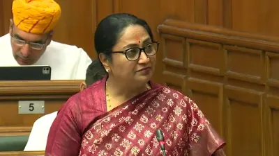 CM रेखा गुप्ता ने पेश किया ₹1 लाख करोड़ का बजट ! 