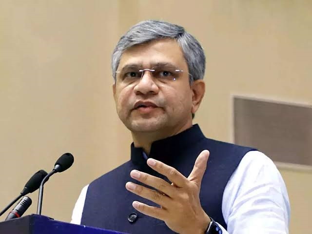 रेलवे की नई पहल: सीटों के हिसाब से टिकट....
