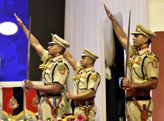 कौन होते हैं DANIPS अधिकारी ?