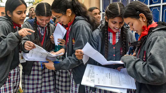 प्रैक्टिकल और मूल्यांकन के भी नियम तय