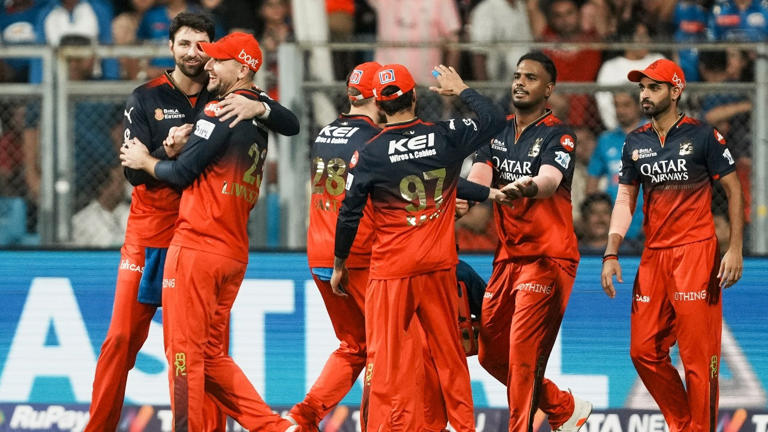 "घरेलू मैदान पर छाया रॉयल जलवा – RCB ने तोड़ा इंतज़ार का सस्पेंस!"
