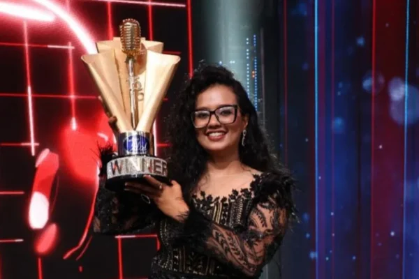 कौन है Indian Idol 15 जीतने वाली मानसी घोष ?