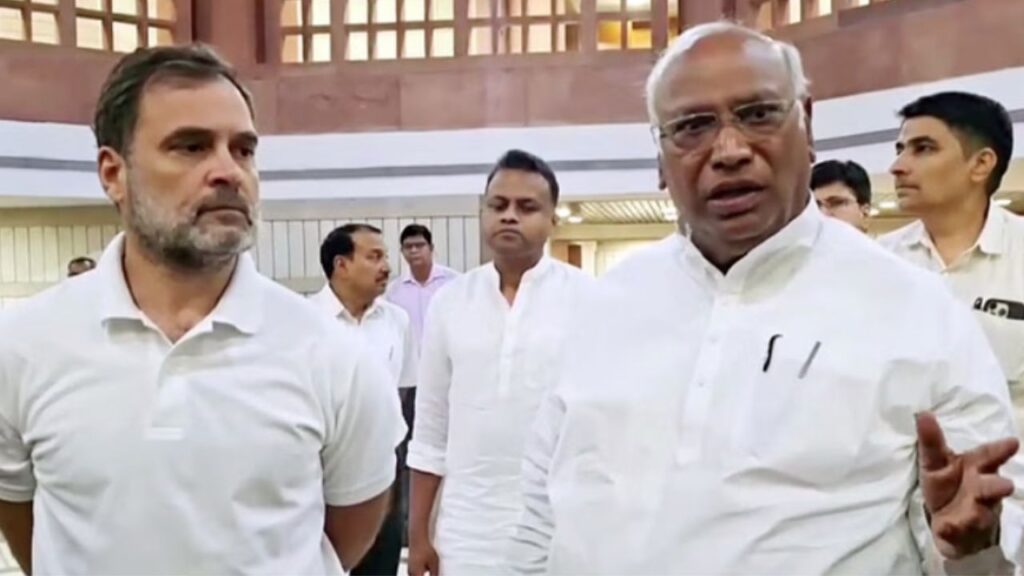 "ऑपरेशन सिंदूर पर कांग्रेस का समर्थन: खरगे बोले – आतंक के खिलाफ सरकार के साथ"