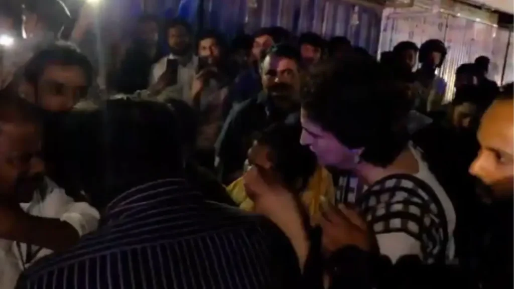 "राजनीति नहीं, मानवता की मिसाल बनीं प्रियंका गांधी"