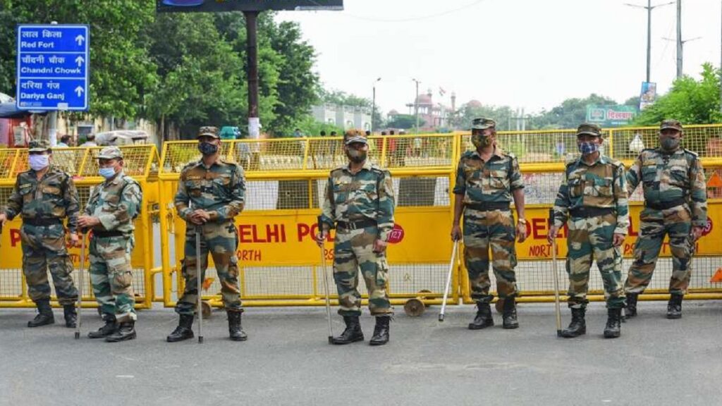 दिल्ली में बढ़ाई गई सुरक्षा