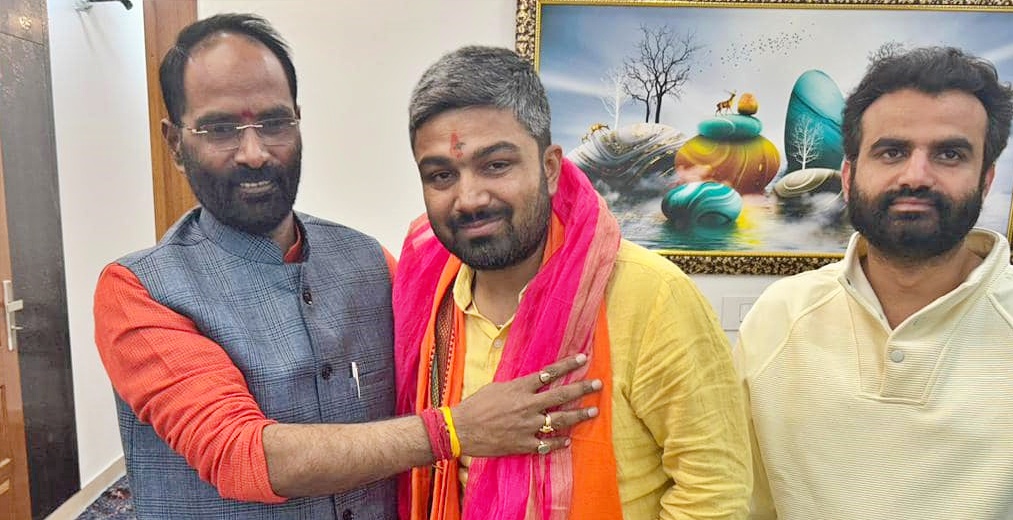 बीजेपी से किनारा कर यूट्यूबर मनीष कश्यप ने लोगों से पूछा राय, बोले- अब कहां से लड़ूं चुनाव?