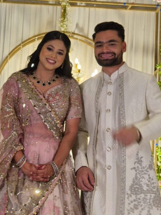 आँखों मे आशु , रिंकू और प्रिया ने थामा एक दूसरे का साथ, सोशल मीडिया पर छाई तस्वीर