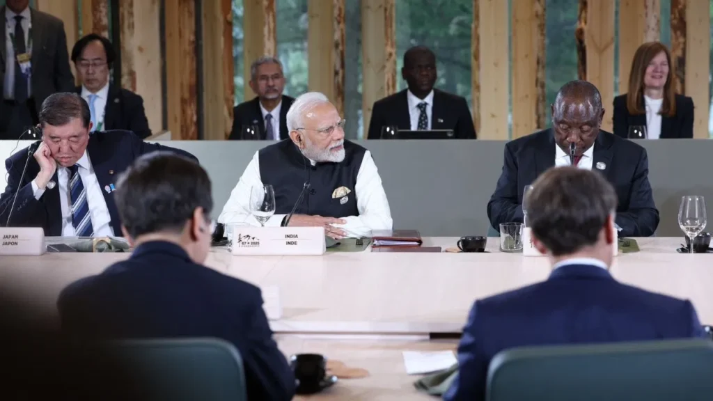 G7 में मोदी का दो टूक: आतंकवाद को समर्थन देने वालों को भरना होगा हिसाब !