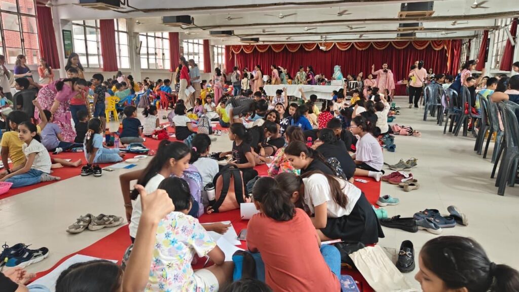 विभिन्न विद्यालयों की भागीदारी