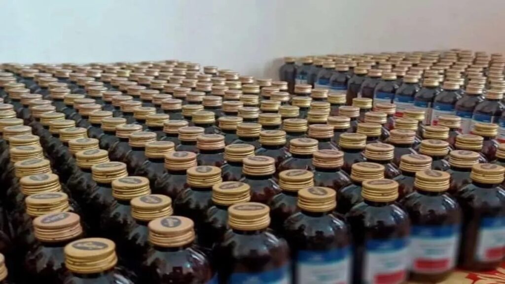 "यूपी में जहरीली कफ सिरप पर बैन, लखनऊ में छापेमारी तेज"