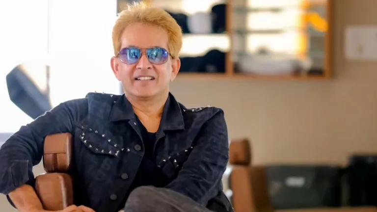 "यूपी में जावेद हबीब पर बड़ी कार्रवाई! बेटे समेत 3 लोगों पर 32 मुकदमे दर्ज"