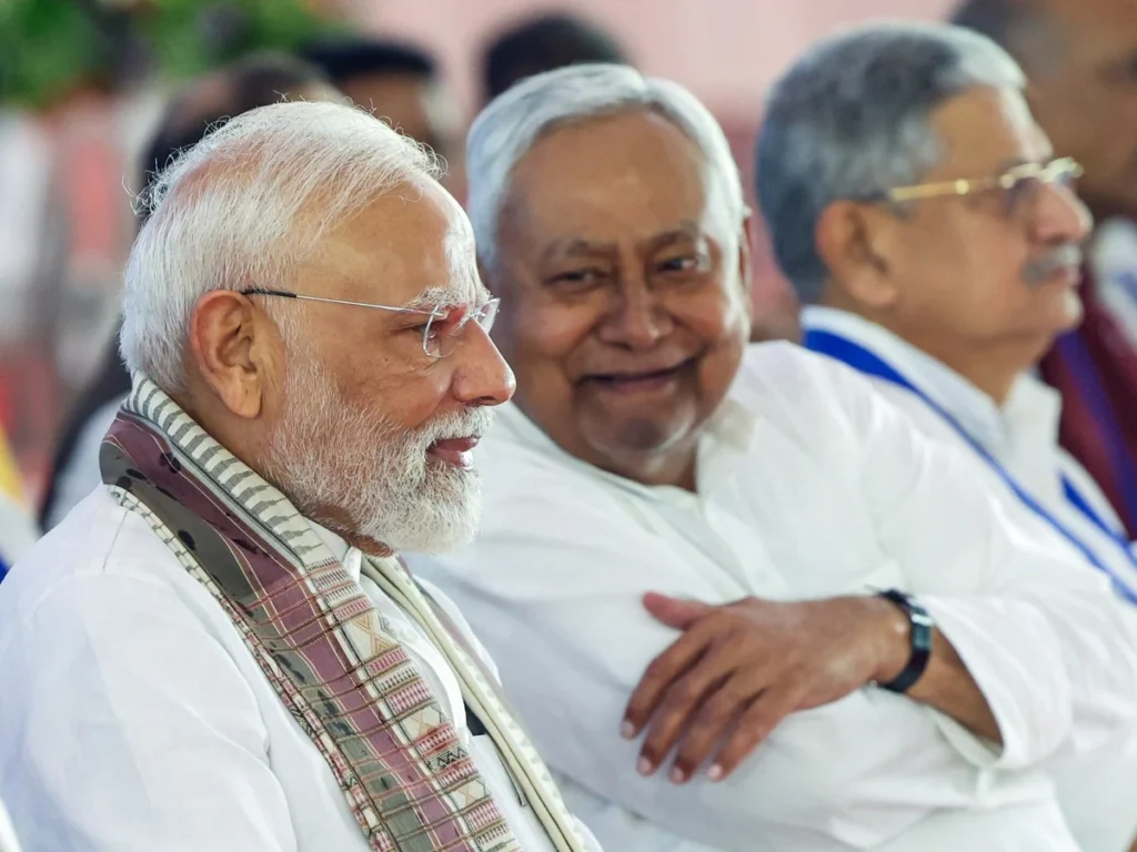 बिहार में एनडीए का चुनावी मंत्र—‘पंचामृत गारंटी’ से जनता को भरोसे का तोहफा!