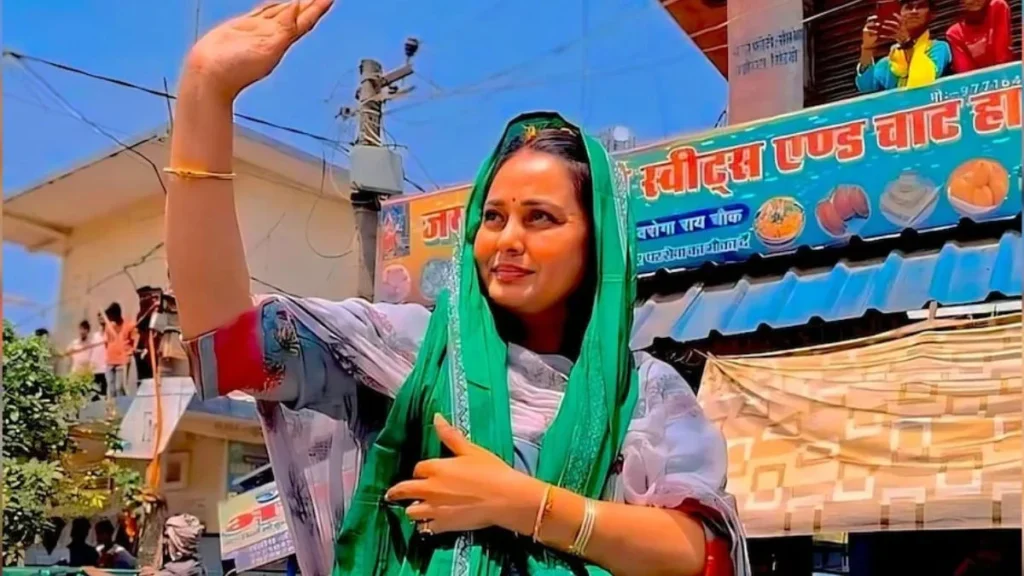 हार के बाद RJD में भूचाल! रोहिणी आचार्य ने तोड़ा पारिवारिक नाता !