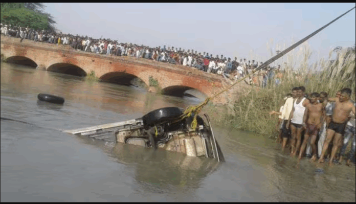 लखीमपुर खीरी हादसा: नहर में गिरकर कार डूबी, ड्राइवर घायल !