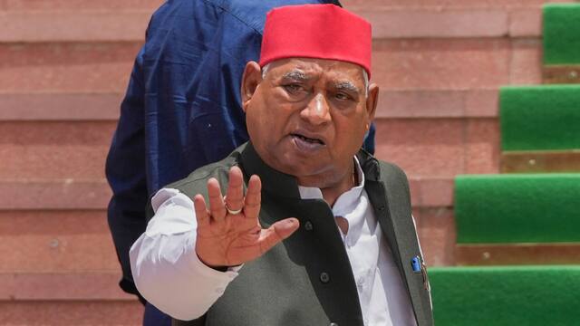 मनरेगा को लेकर सियासी संग्राम, सपा सांसद ने रखा बड़ा प्रस्ताव !