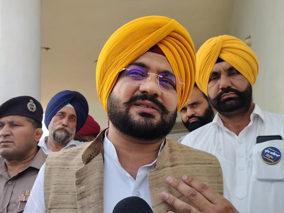 पंजाब में MNREGA बदलाव पर सियासी संग्राम, दलित हितों पर चोट की बात !