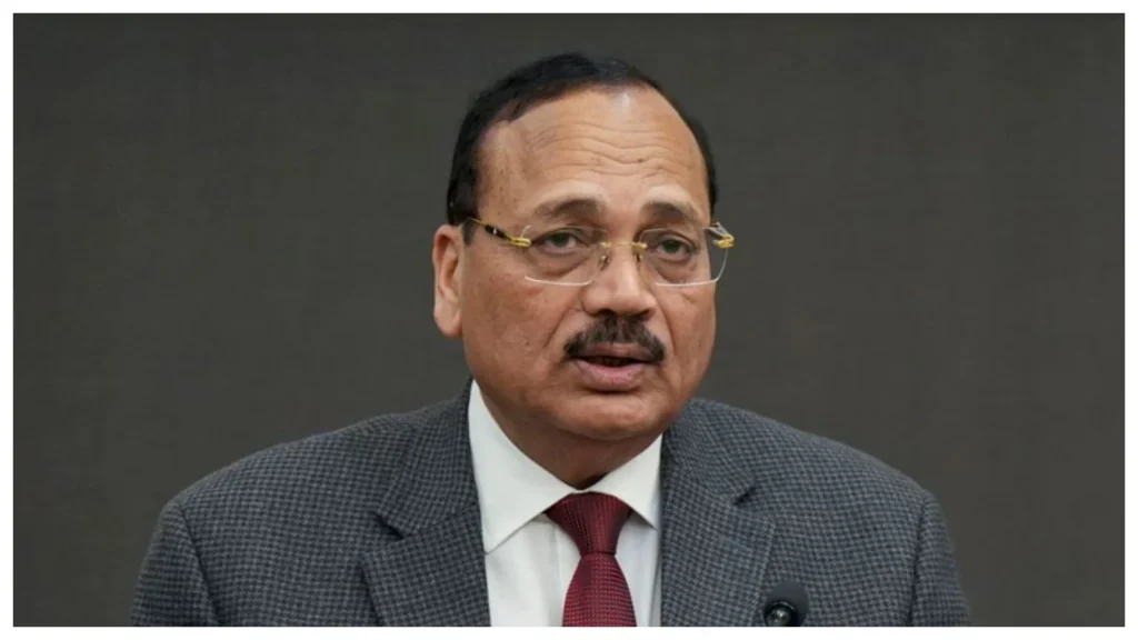 बांके बिहारी मंदिर पर CJI की सख्त टिप्पणी, VIP संस्कृति पर तंज !