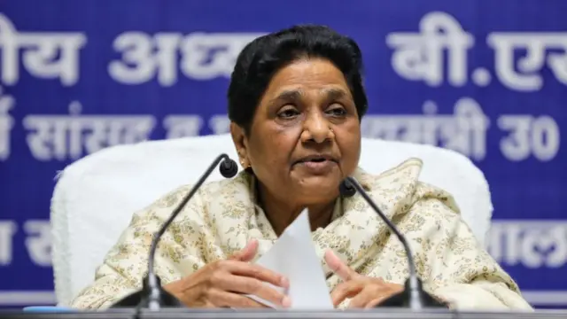 यूपी राजनीति में नया दांव, ब्राह्मण समाज पर फोकस, बसपा का बड़ा ऐलान !