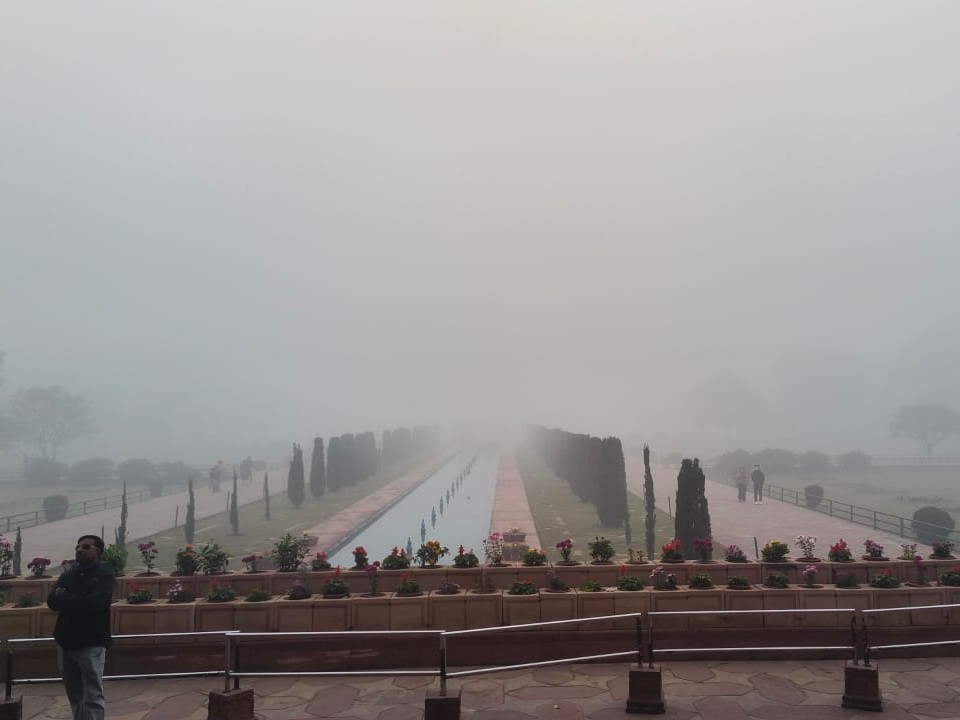 आगरा: ताज नगरी भी कांपी