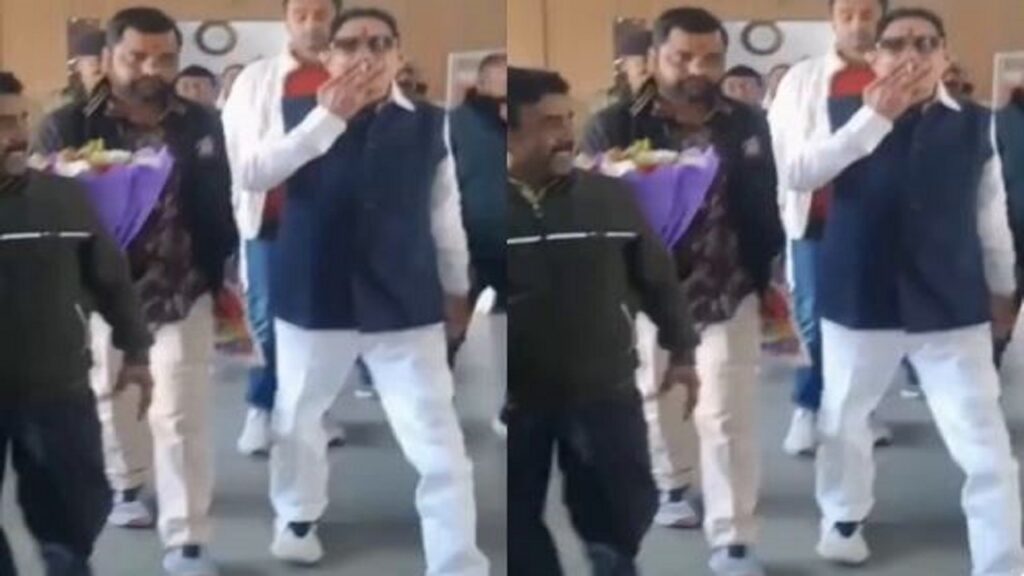 बिहार: जेल से बाहर आते ही अनंत सिंह का वीडियो वायरल, सिगरेट पीते दिखे !