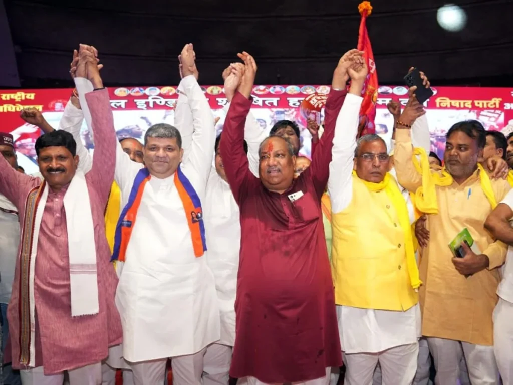 यूपी NDA में नई खींचतान, सहयोगी दलों की सीटों पर ठोकी दावेदारी !