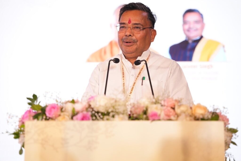 मोहन भागवत की टिप्पणी पर सियासी समर्थन, योगी मंत्री ने कही बड़ी बात !