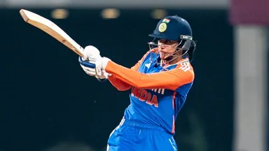 वर्ल्ड कप जीत की नायिका बनीं स्मृति