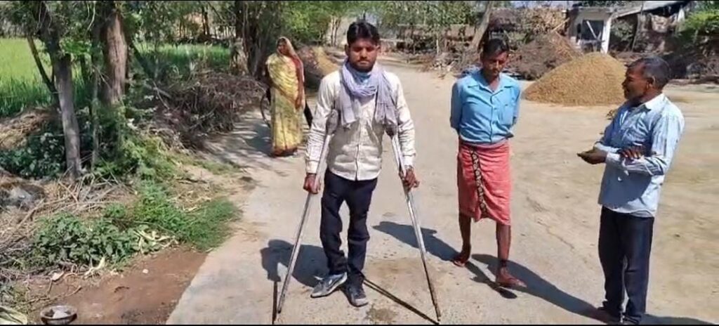 डलमऊ तहसील में बड़ा एक्शन, विकलांग परिवार का आशियाना ढहा !