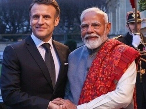 मैक्रों का भारत आगमन, पीएम मोदी का खास स्वागत संदेश !