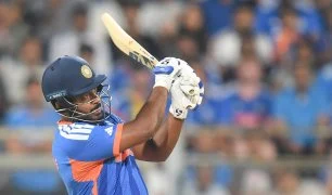 5 मैचों में छाए संजू सैमसन, बने नए ‘सिक्सर किंग’, टी-20 वर्ल्ड कप में रच दिया इतिहास !