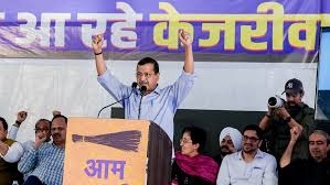 दिल्ली के जंतर-मंतर से बड़ा संदेश, केजरीवाल बोले-‘तानाशाह सरकार नहीं चलेगी...